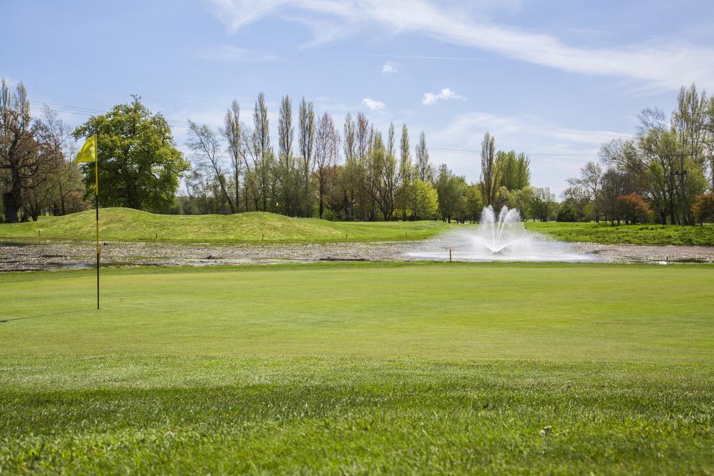 Dudsbury Golf Club - Hotel And Spa Ferndown Exterior foto